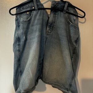 Maurice’s M Jeans Light Blue Denim Shorts 12